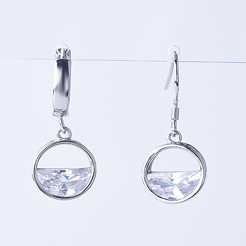 Khuyên Tai Nữ Trang Dáng Dài Tạo Hình Độc Đáo