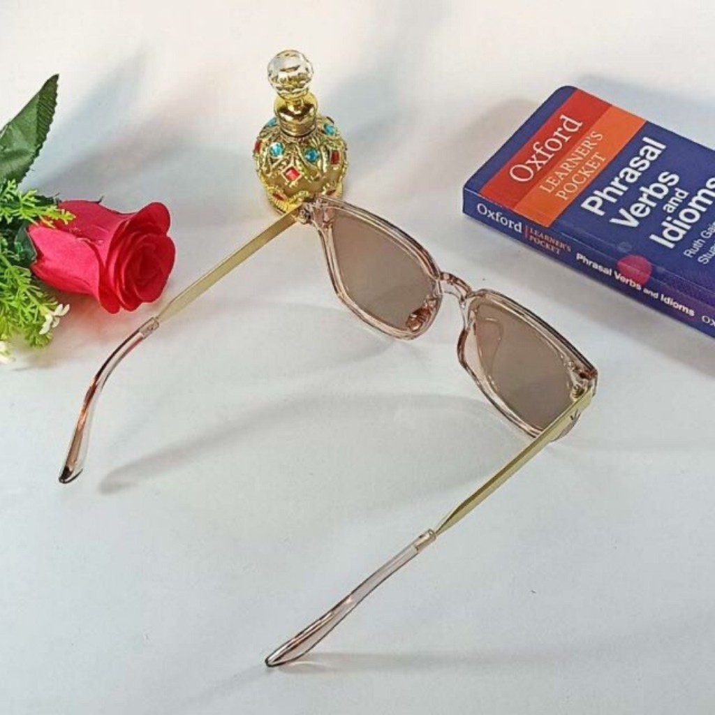 [Mã SKAMSALE06 giảm 10% tối đa 100K đơn 150K] Kính Mát Nữ Thời Trang Gọng V Vàng Màu Nâu Tây N14 - Kính Mắt Nữ Cao Cấp | BigBuy360 - bigbuy360.vn