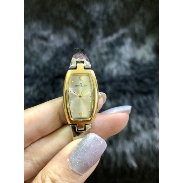 ⌚⌚-  Lắc tay đồng hồ si hiệu Anne Klein máy Thái còn mới 95%