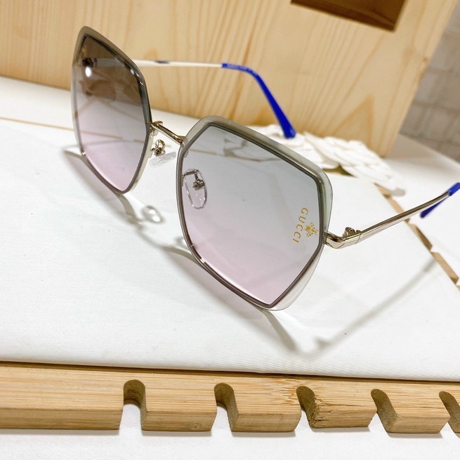 Kính mát nữ Gucci form vuông thời trang cá tính kính râm siêu sang chảnh siêu trẻ trung cực kỳ sành điệu