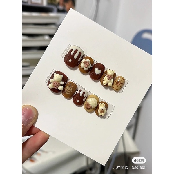 Nail box phom móng ngắn
