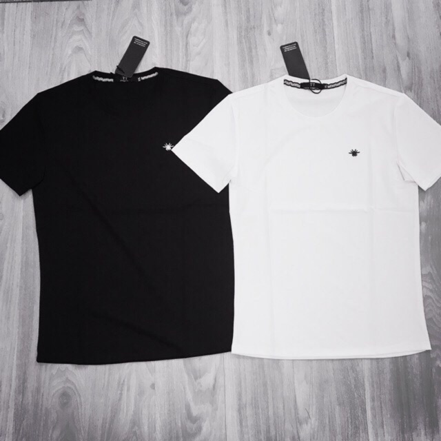 Áo phông nam cổ tròn