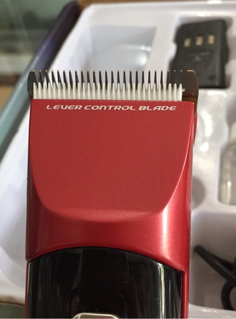 	 Tông đơ cắt tóc sạc điện chuyên dụng Codos pro CHC-950