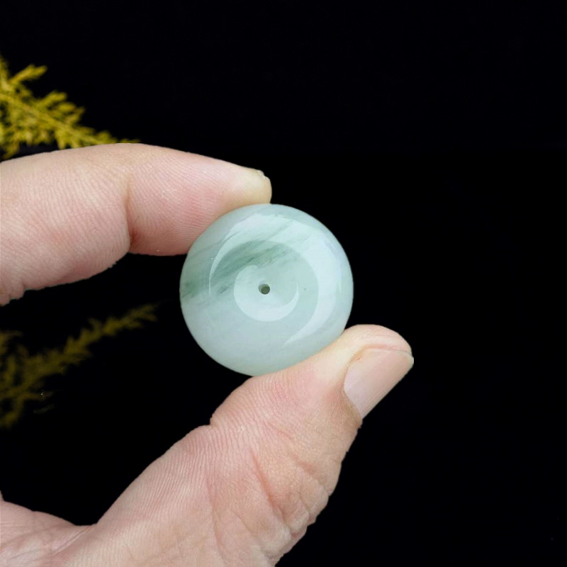 Mặt dây chuyền đá ngọc bích thạch anh màu xanh lá thời trang mới cho nam và nữ