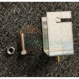 Kẹp U kín nước xà gồ 40x40 lắp đặt pin mặt trời