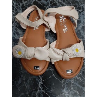 dép thanh lý cho bé siêu bền đẹp(hàng shop sale)inbox e hỏi size