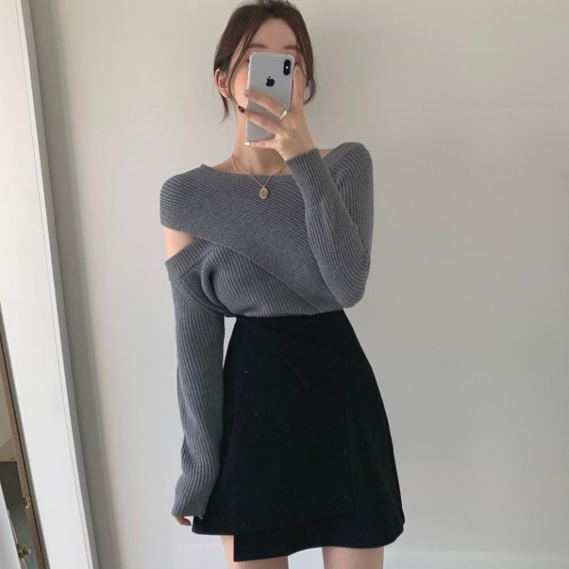 ÁO LEN LẸCH VAI PHONG CÁCH RETRO