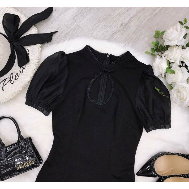 Đầm sườn xám khoét giọt nước sexy