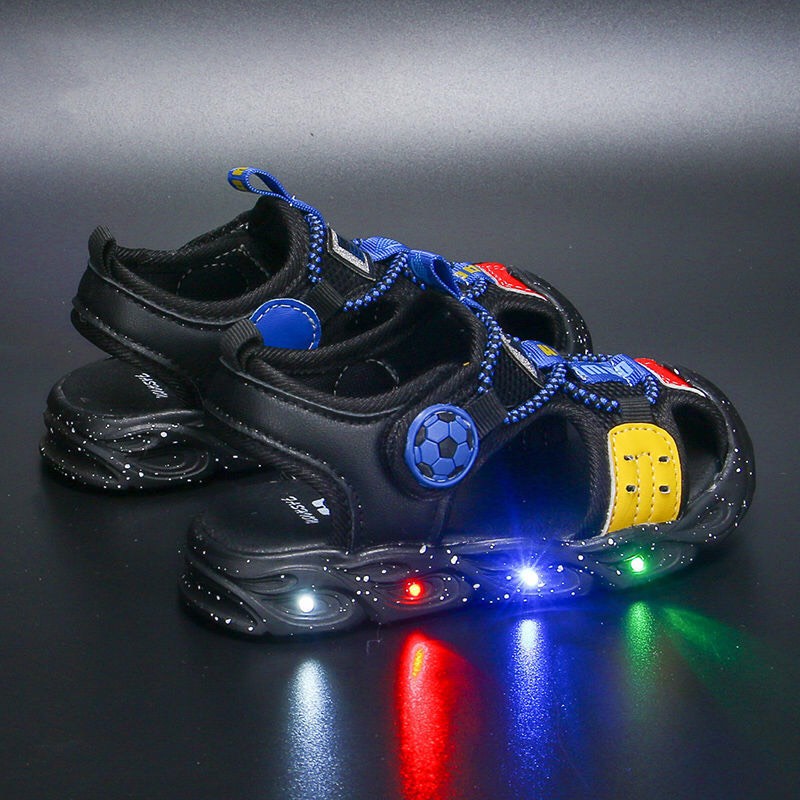 Sandal bé trai, bé gái kiểu dáng thể thao năng động có đen led cảm ứng mẫu mới đi mùa hè cho bé từ 1-5 tuổi (DX68)