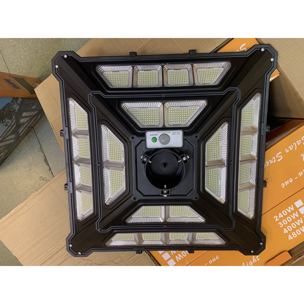 Đèn năng lượng mặt trời sân vườn, công viên UFO công suất 1000W siêu sáng chống nước IP67