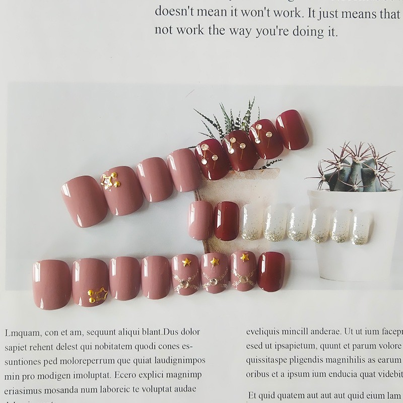 Set 24 móng tay giả NailMây D66 đính đá sơn gel nghệ thuật