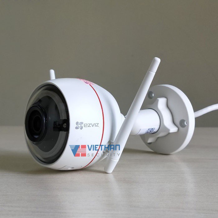 Camera IP Wifi EZVIZ CS-CV310 1080P + thẻ 32GB