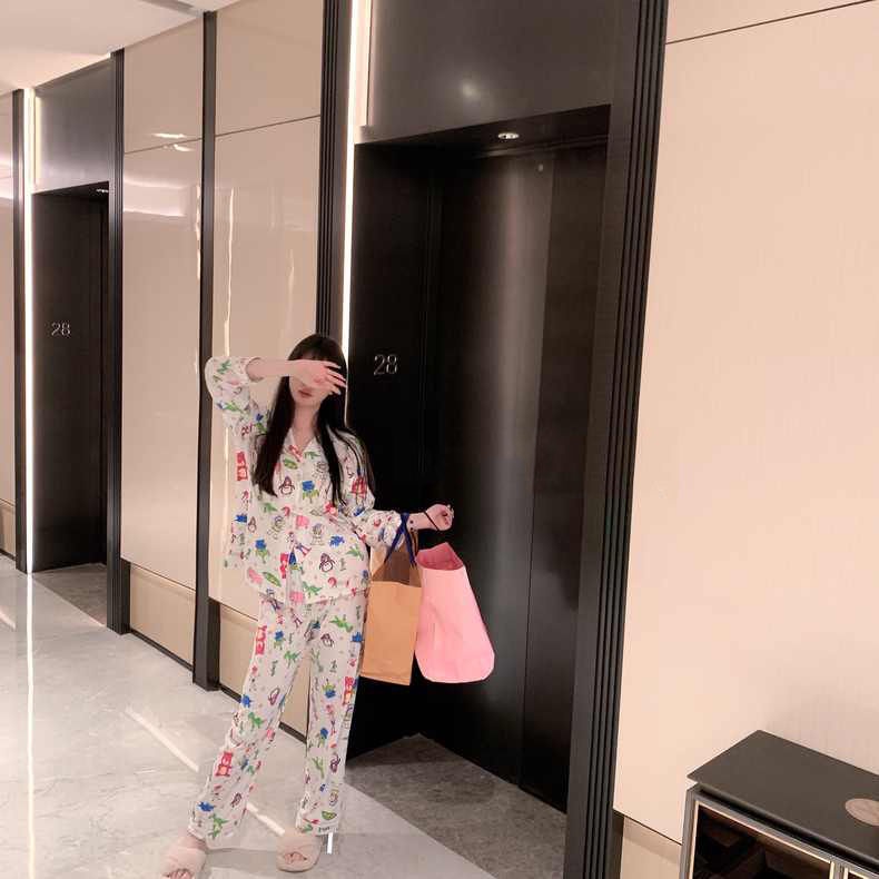 Bộ Đồ Ngủ Tay Dài In Họa Tiết Hoạt Hình Phong Cách Hàn Quốc Thời Trang Xuân Thu Cho Nữ