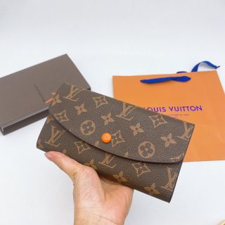 Ví LV fullbox mẫu mới sang hết nấc