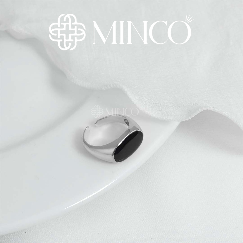 Nhẫn nữ đính đá đen Oval Minco Accessories thiết kế free size phong cách cá tính NT102-6