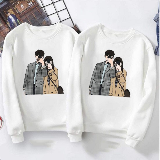 Áo Đôi Dài Tay Chất Cotton Da Cá Màu Trắng Cổ Tròn In Hình Cặp Đôi Selfie Diện Đi Chơi Đón Giáng Sinh , Lễ Tình Nhân