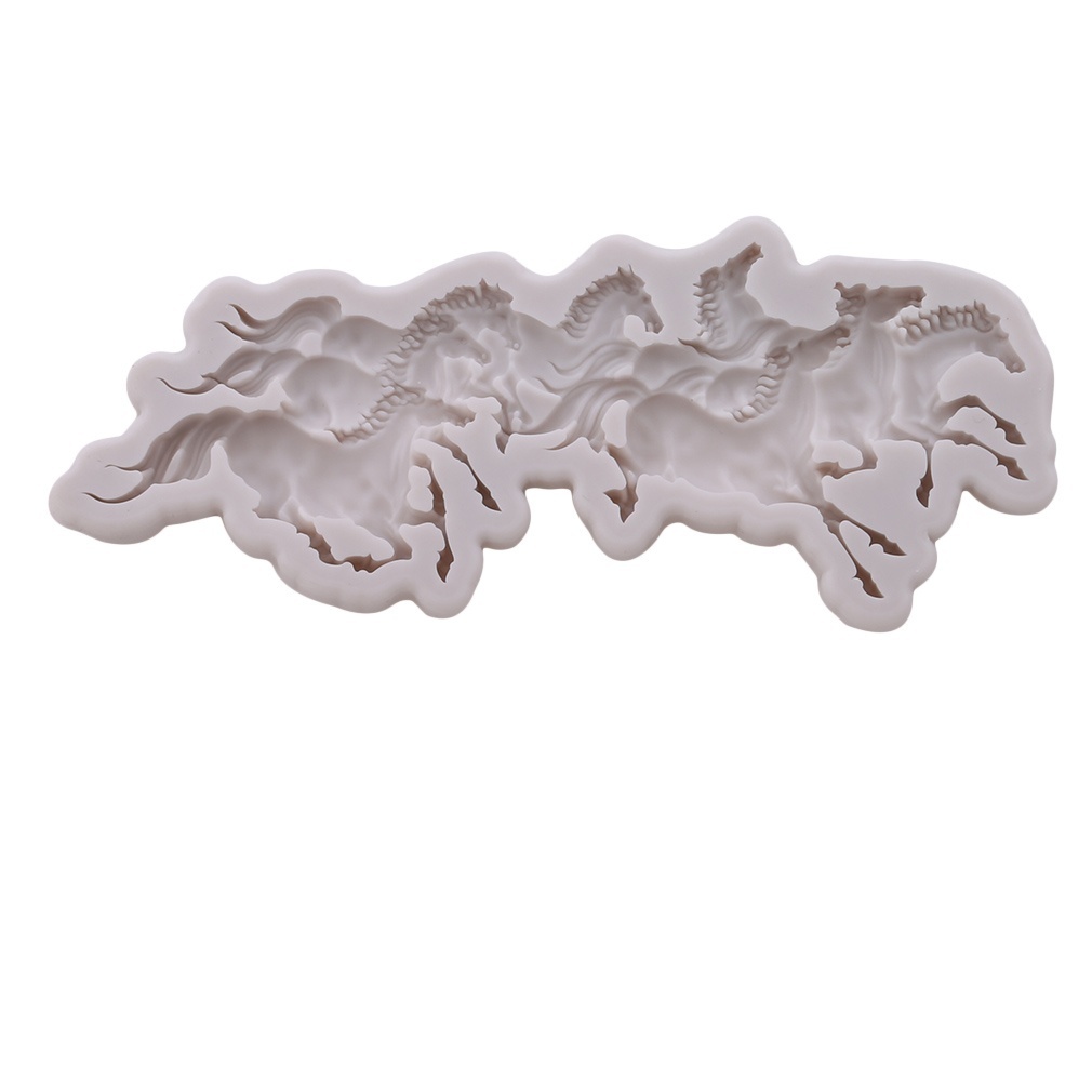Khuôn Silicone Làm Bánh Hình Con Ngựa Độc Đáo
