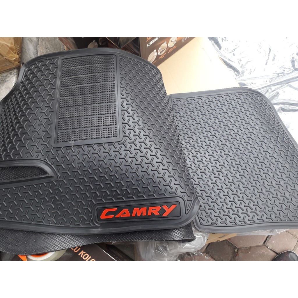 Lót sàn cao su theo xe Camry 2014.2018
