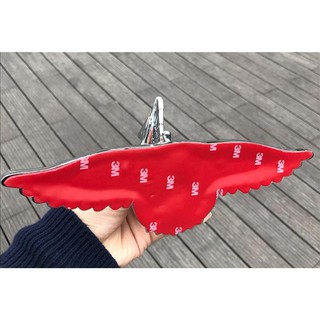 Logo cánh đại bàng mitsubishi