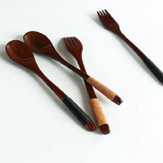 Bộ 2 muỗng gỗ ăn tráng miệng
