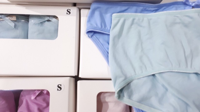 Hộp 3 quần lót nữ cambo xuất xịn