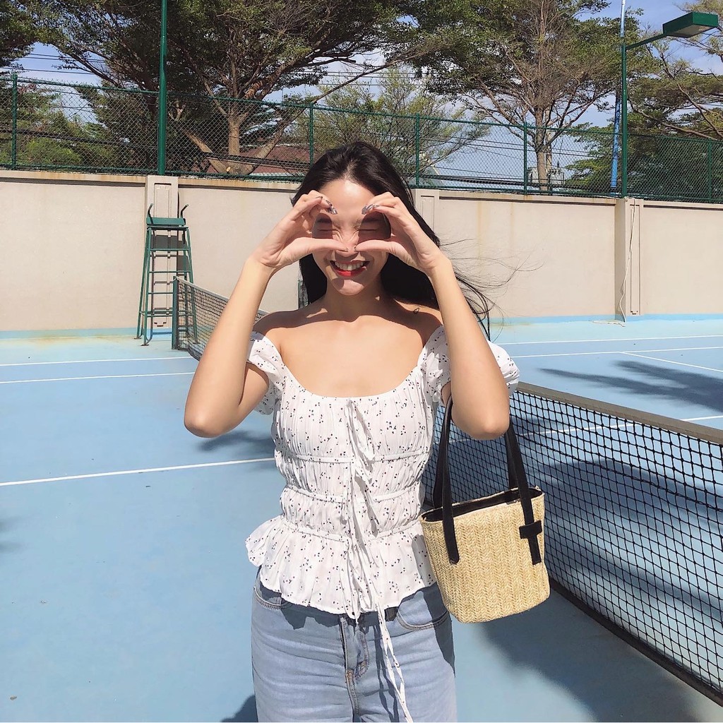 Sofia Top - Áo Kiểu Chiffon Cổ Vuông Họa Tiết Hoa - Thiết kế bởi IAMCOCO.OFFICIAL