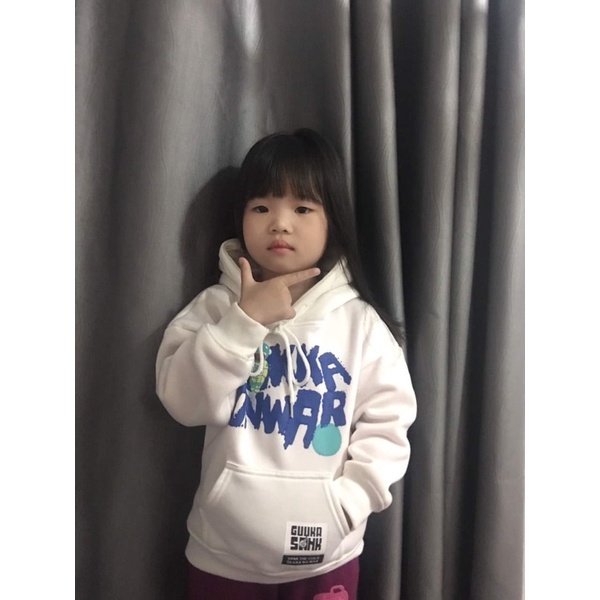 Áo nỉ hoodie phi hành gia ước mơ bay xa cho bé