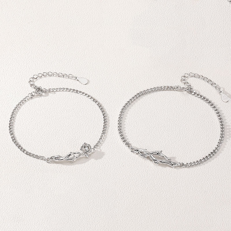 Cặp Vòng Tay Hoa Hồng Thời Trang Cho Cặp Đôi