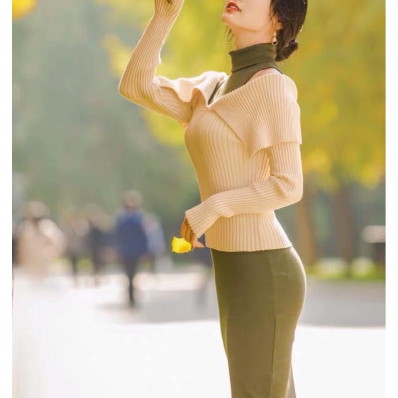 NEW - Zara Đầm Cổ Cao Khaki