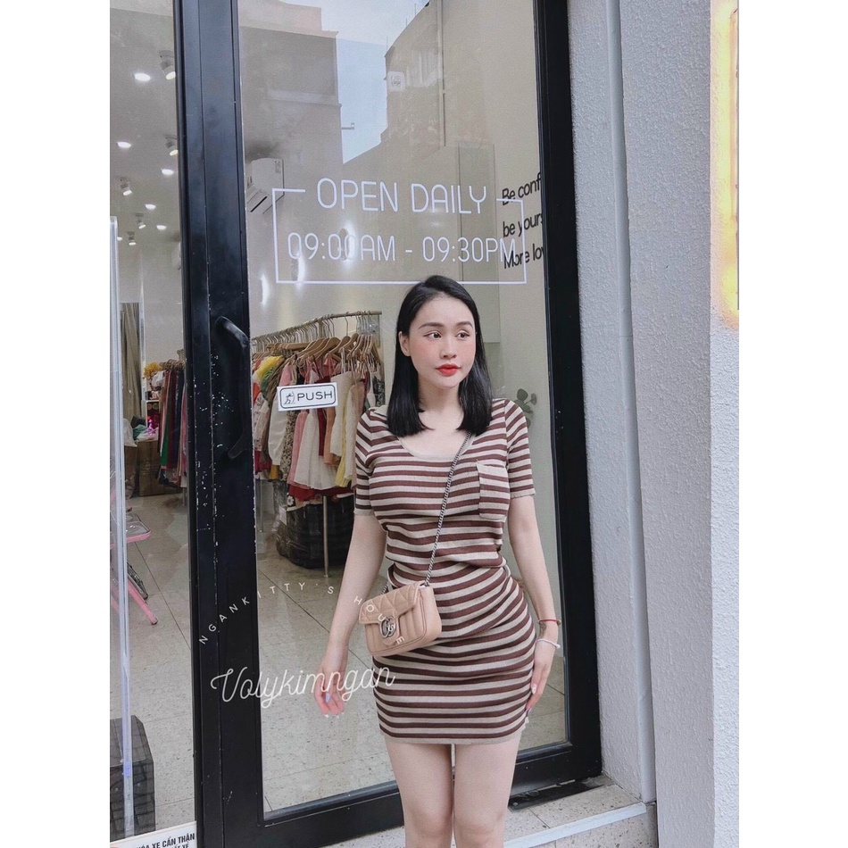 đầm gân body kẻ sọc phối túi cổ tròn ngắn tay