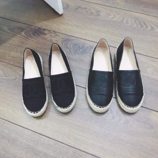Giày slipon trần chỉ đế cói
