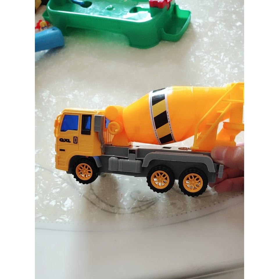 Bộ đồ chơi ô tô mô hình  xe xây dựng,máy xúc, xe tải, cần cẩu cho trẻ em, đồ chơi cho bé