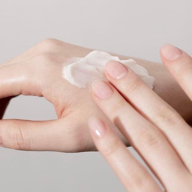Kem Mắt AHC Ageless Real Eye Cream For Face