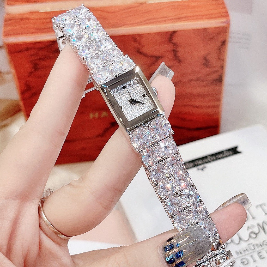 Đồng Hồ Nữ Melissa Dây Đính Đá 15x19mm Silver
