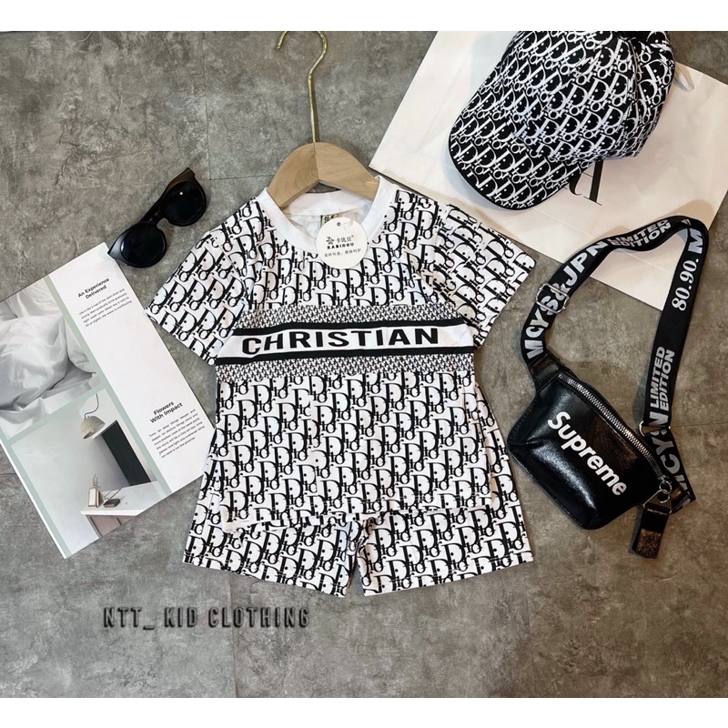 Bộ in tràn kèm mũ cho bé trai