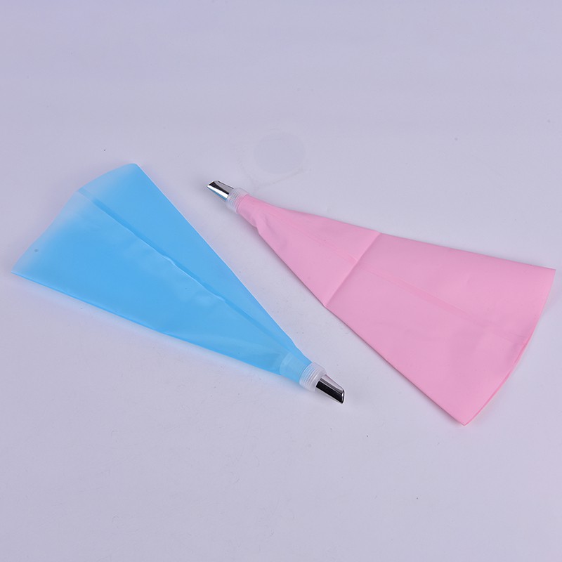 Bộ Dụng Cụ Bắt Kem Trang Trí Bánh Bằng Silicone