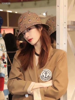 Mũ bucket gucci mickey