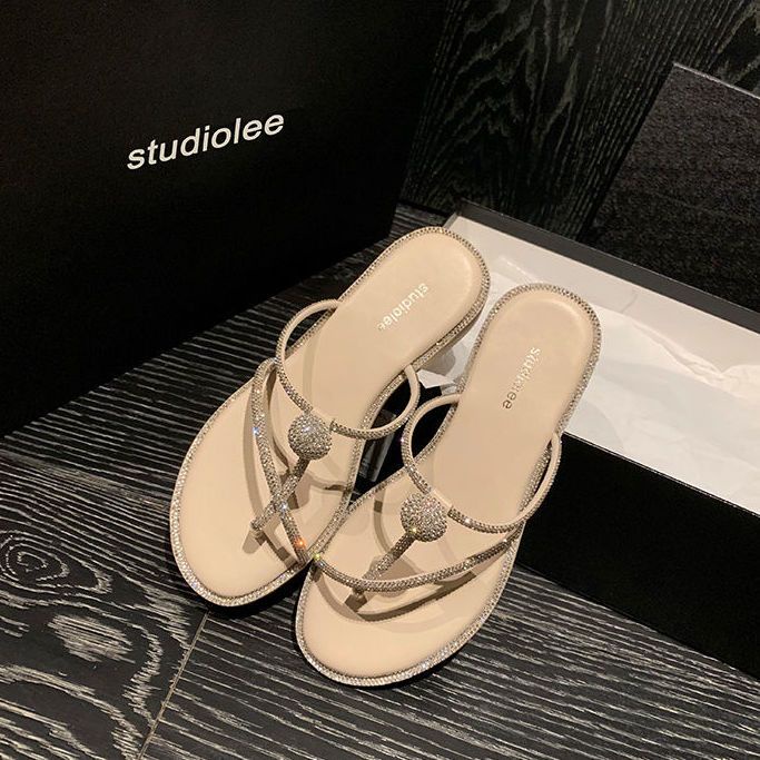Giày Sandal Đế Bệt Quai Chéo Thời Trang Nữ Sành Điệu