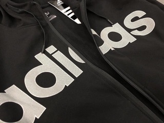 Áo khoác adidas