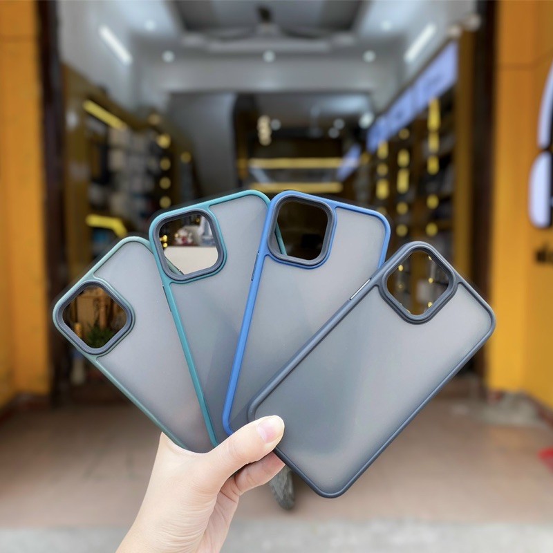 Ốp Lưng Nhám Viền Màu Chống Sốc Iphone 7 Plus Đến 12 Pro Max - Hàng Chính Hãng LIKGUS