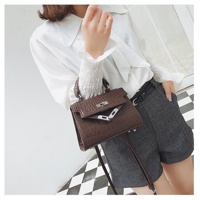 Túi da cá sấu siêu hot | BigBuy360 - bigbuy360.vn