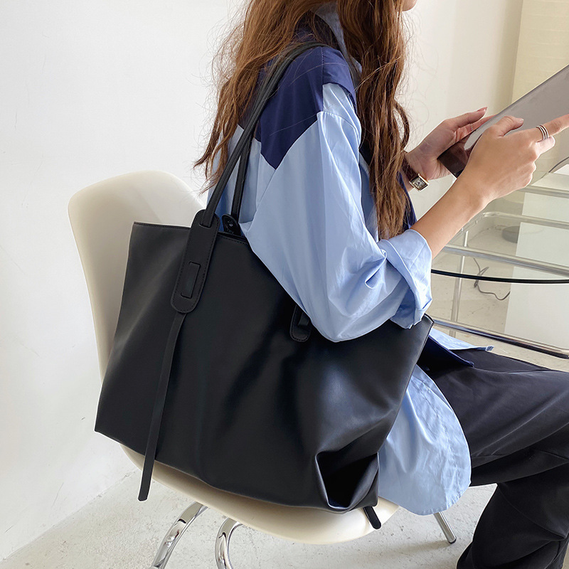 Túi đeo vai bằng da PU thời trang Hàn Quốc