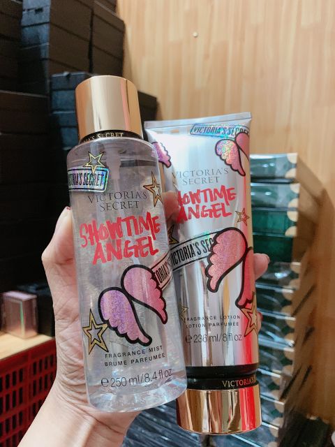 Body Lotion + Mist VICTORIA'S SECRET.