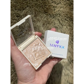 Phấn bắt sáng tạo khối MAFFICK