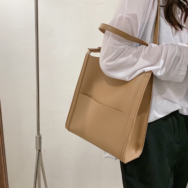 Túi kẹp nách nữ công sở, túi kẹp nách nữ da mềm đeo vai thời trang cao cấp Alice Housee