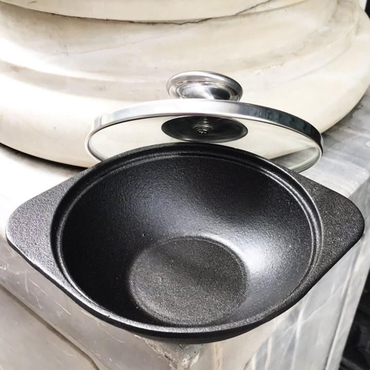 Nồi gang kho quẹt nắp kính cao cấp 16cm Dragon