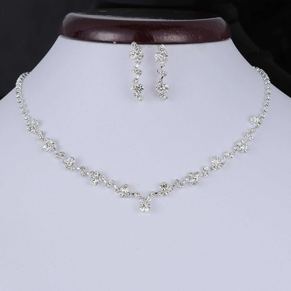 Bộ trang sức gồm Vòng cổ và đôi khuyên tai đính đá lấp lánh thời trang cho nữ