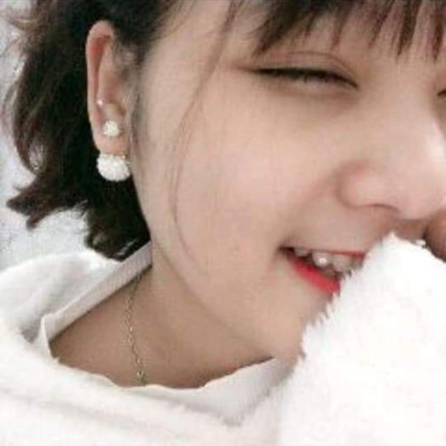30 viên đá đính răng kèm dụng cụ