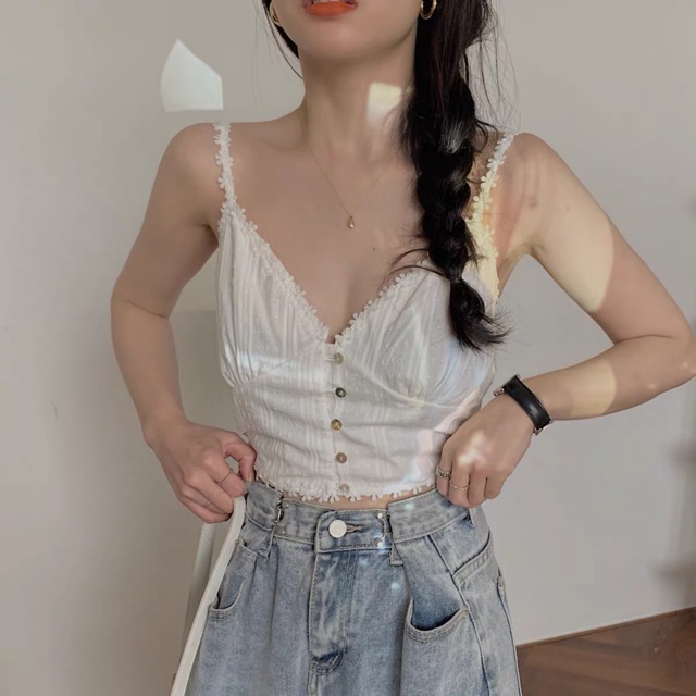 Áo croptop 2 dây viền ren