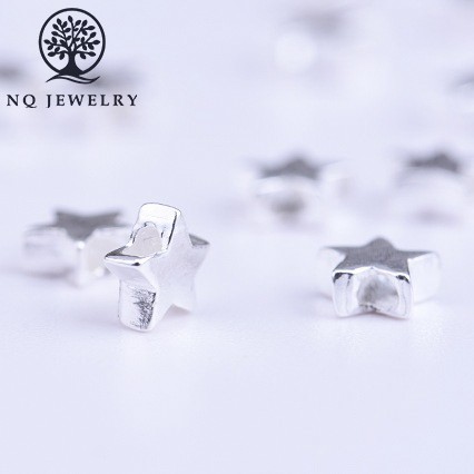 Charm bạc ngôi sao nhỏ xỏ ngang 1.8x4.3mm - NQ Jewelry